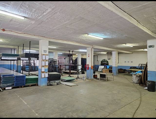 2,899M² FACTORY TO LET IN KYA SANDS
